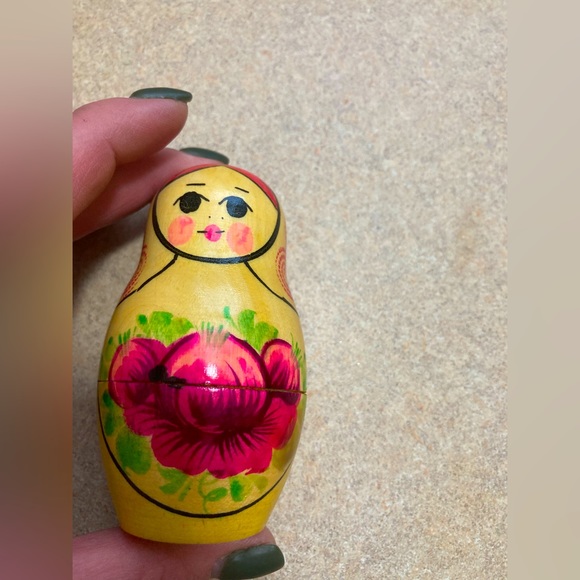 Authentic matryoshka nesting dolls - Picture 4 of 8